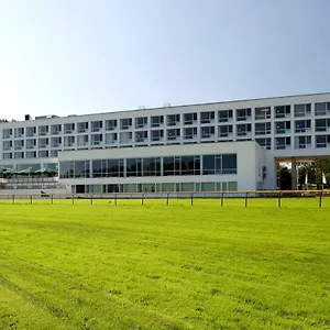 Hotel Atlantic Galopprennbahn, Brême